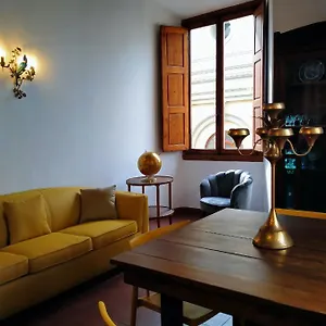 Residenza Uffizi Apartment