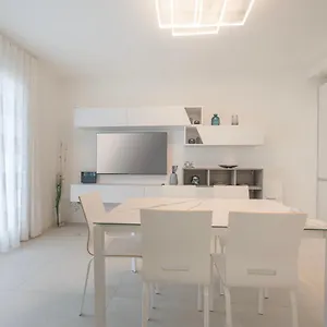 Luxury Elisabeth Con Posto Incluso , Caorle Italia