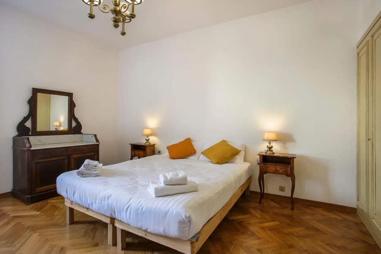 Florence Apartment In Great Location 0*,